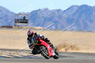 media/Jan-08-2022-SoCal Trackdays (Sat) [[1ec2777125]]/Turn 4 (1145am)/